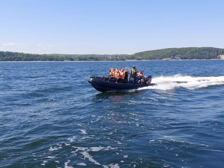 speed-boat-half-hour-trip-in-sopot-speed-up-to-100-km-h