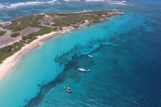 speed-boat-snorkeling-tour-pinel-tintamarre-islands-for-cruise-ship-guests