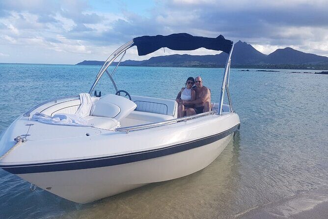 Speed Boat Tour île aux Cerfs and Others Gems of The South - A Detailed Look at the Speed Boat Tour in Mauritius