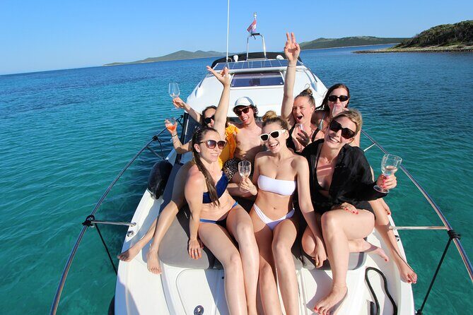 Speedboat Beach escape to Zadar Islands - Who Will Love This Tour?