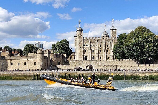 Speedboat 'Ultimate Tower Blast' from Tower Millennium Pier - 40 minutes - Introduction: Quick, Fun, and Memorable
