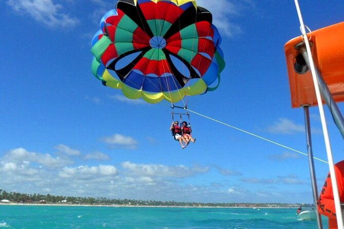 speedboats-parasailing-party-catamaran-snorkeling