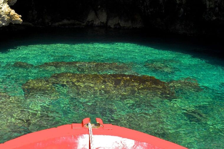 sperlonga-private-blue-grotto-boat-tour