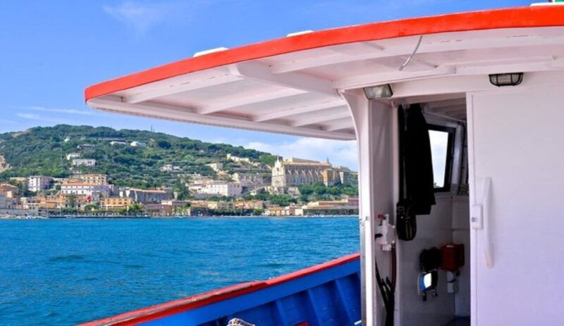 sperlonga-private-boat-tour-to-gaeta-with-pizza-and-drinks