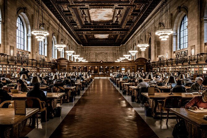 spider-man-filming-locations-in-new-york-tour-with-private-guide