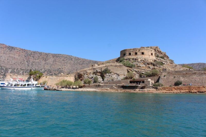 spinalonga-island-guided-day-trip-with-tavern-lunch-wine