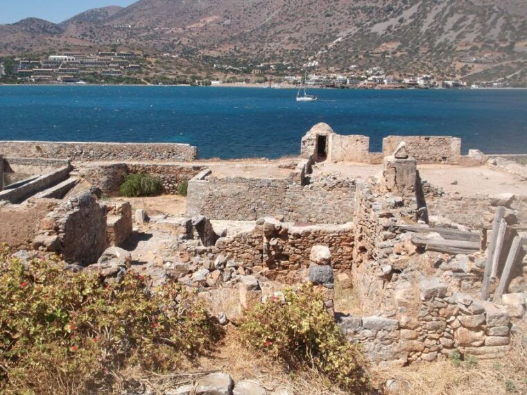 spinalonga-island-guided-day-trip-with-tavern-lunch-wine