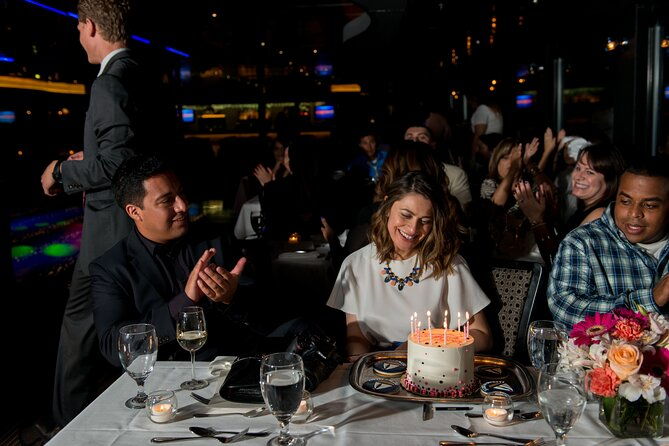 spirit-of-philadelphia-signature-dinner-cruise-with-buffet