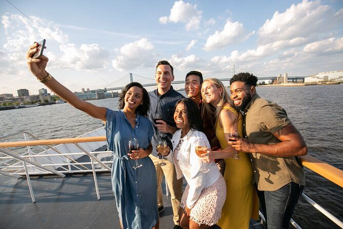spirit-of-philadelphia-signature-lunch-cruise-with-buffet