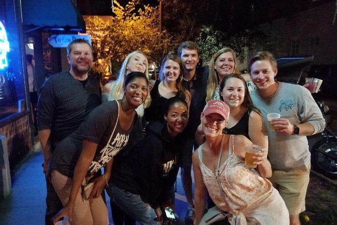 spirits-with-spirits-happy-hour-walking-bar-pub-crawl