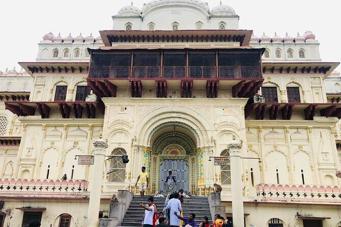 Spiritual Sojourn: Lucknow to Ayodhya Day Tour - Overview of the Tour Experience