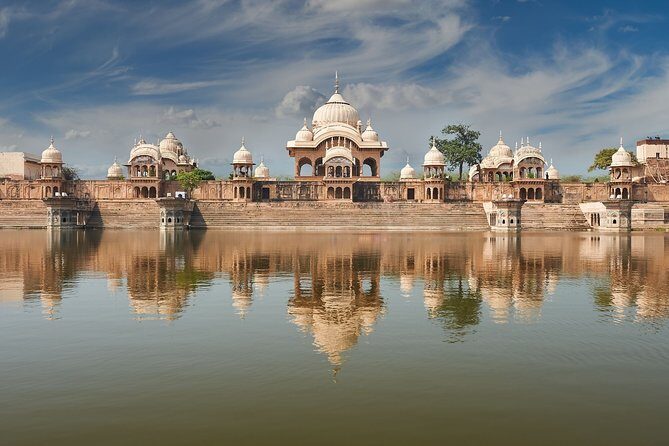 Spiritual Trails of Vrindavan (2 Hours Guided Temples Walking Tour) - Key Points