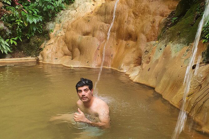 splashhh-baths-falls-lunch-inclusive