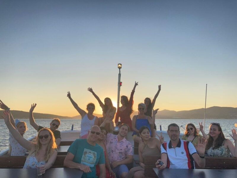 split-1-5-hour-riviera-boat-cruise-with-a-free-drink