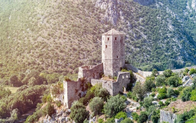 split-1-way-to-sarajevo-with-mostar-blagaj-kravica-falls