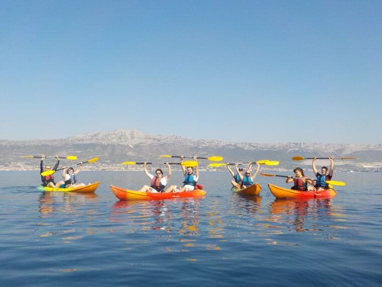 split-4-hour-guided-sea-kayak-tour
