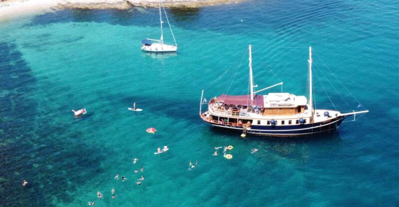 split-all-inclusive-islands-swimming-cruise