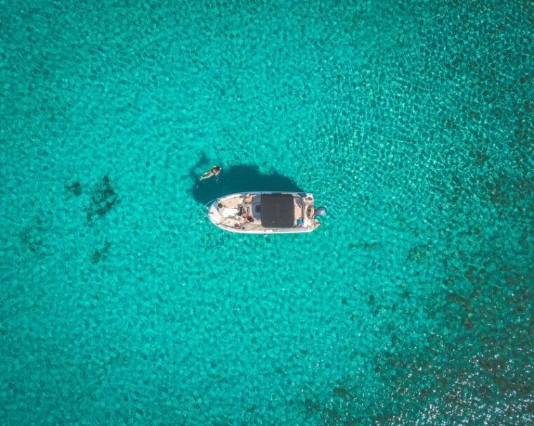 split-and-trogir-private-hvar-and-red-rocks-boat-tour