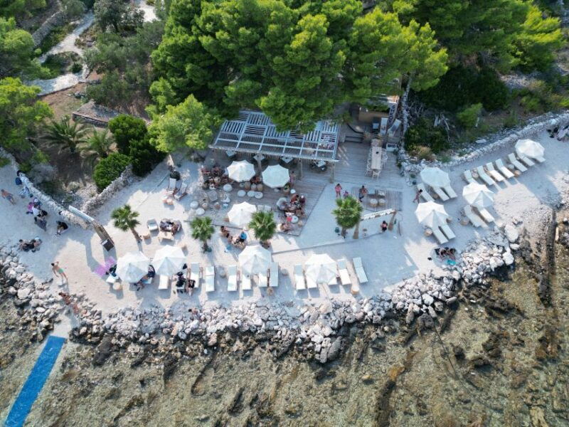 split-blue-lagoon-3-islands-and-wine-tasting-private-tour