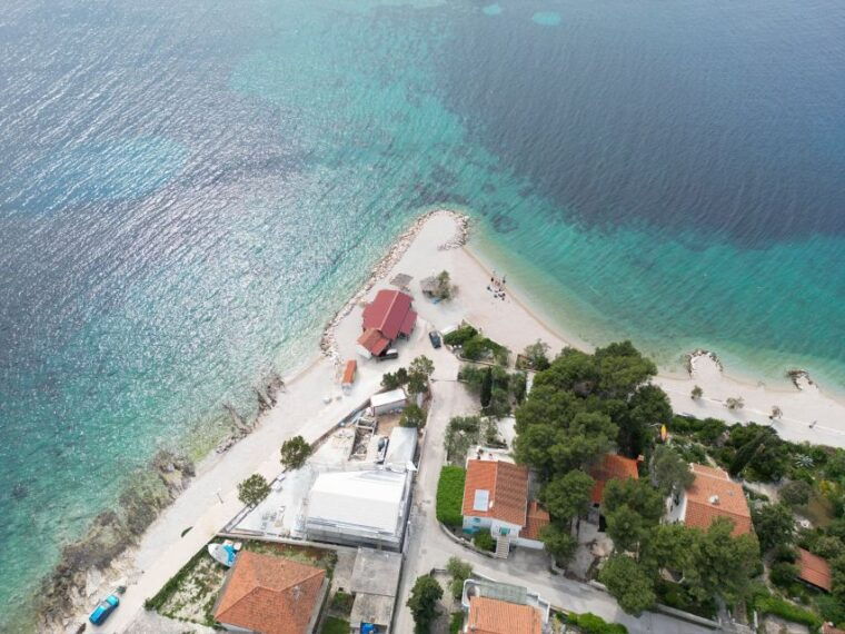 split-blue-lagoon-3-islands-and-wine-tasting-private-tour
