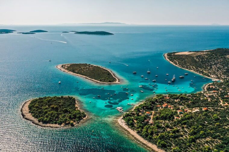 split-blue-lagoon-and-3-islands-speedboat-tour-2