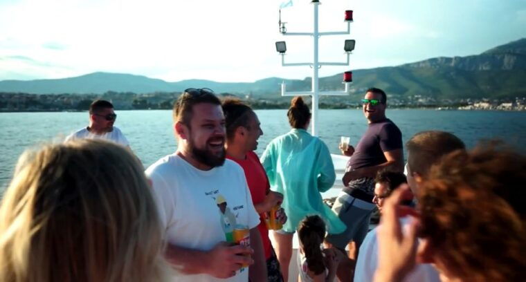 split-blue-lagoon-and-solta-boat-tour-with-lunch-and-drinks