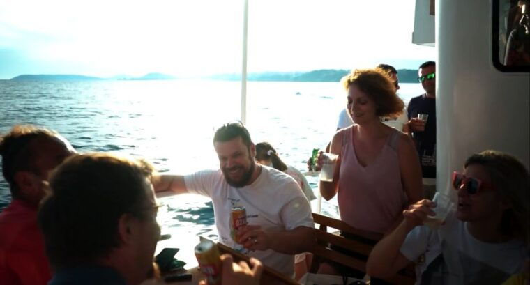split-blue-lagoon-and-solta-boat-tour-with-lunch-and-drinks