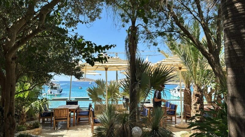 split-blue-lagoon-hvar-and-5-islands-small-group-boat-tour
