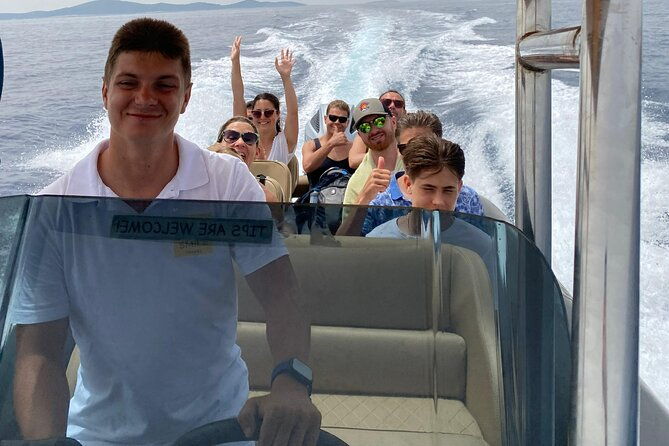 split-blue-lagoon-hvar-brac-5-islands-boat-tour-small-group-2