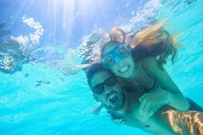 split-blue-lagoon-hvar-brac-5-islands-boat-tour-small-group