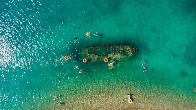 split-blue-lagoon-shipwreck-and-solta-cruise-with-lunch