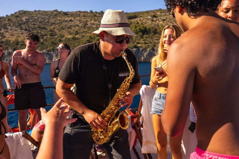 Split: Blue Lagoon Underwater Museum Tour w/Lunch & Drinks - Frequently Asked Questions