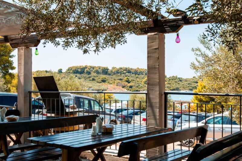 Split: Blue Lagoon,3 Islands, Big Slide, Mediterranean lunch - FAQs
