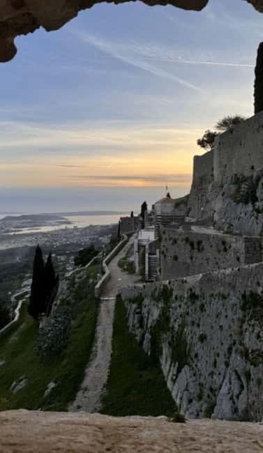Split: City Sightseeing Evening Sunset Tour in Klis - FAQ
