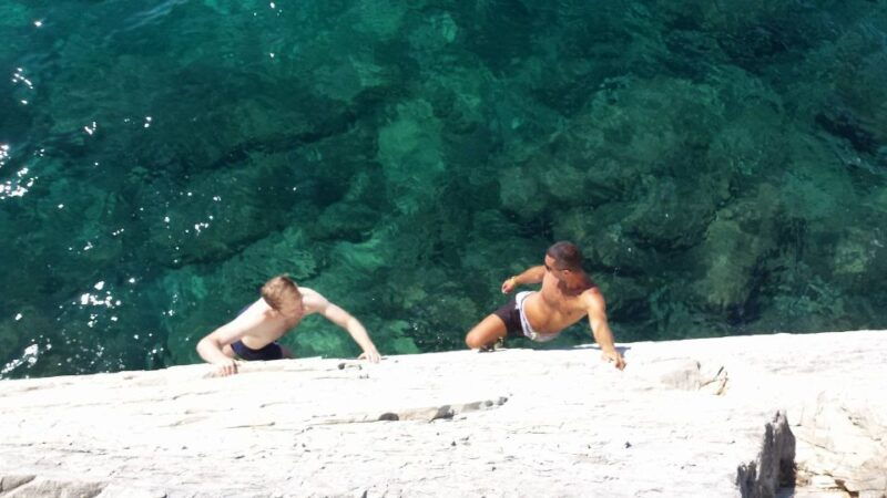 split-cliff-jumping-deep-water-solo-tour
