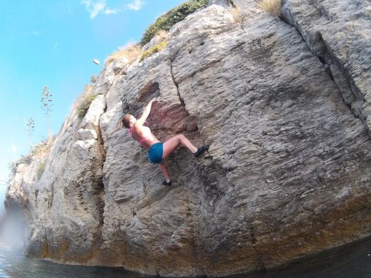 split-cliff-jumping-deep-water-solo-tour