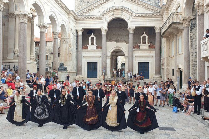 split-diocletian-palace-historical-walking-tour
