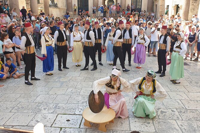 split-diocletian-palace-historical-walking-tour