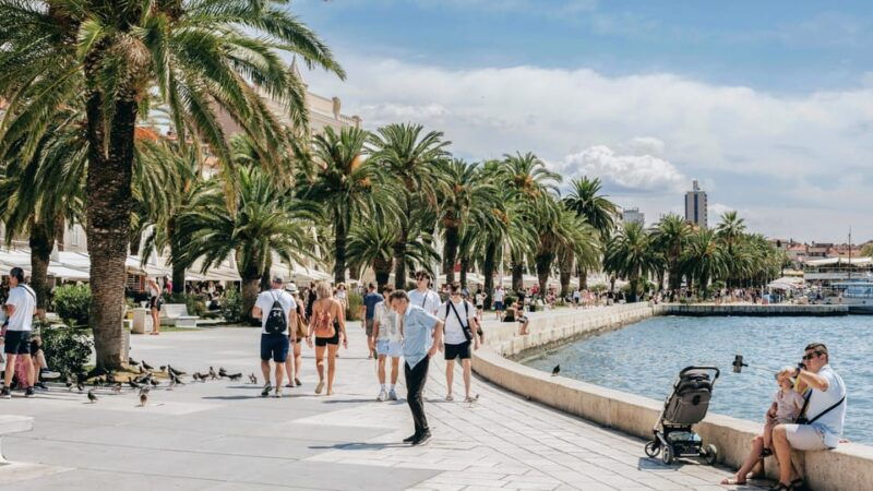 split-diocletians-palace-and-old-town-guided-walking-tour