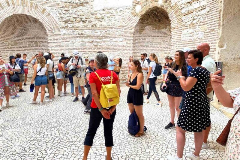 split-diocletians-palace-old-town-guided-walking-tour