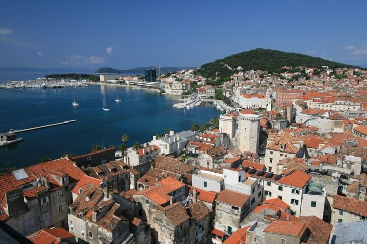 split-diocletians-palace-old-town-guided-walking-tour
