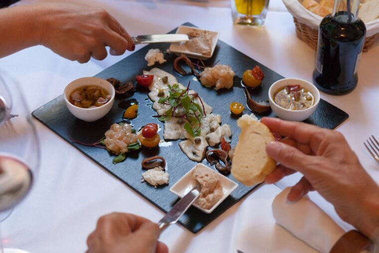 split-historical-gastro-treasures-tour-with-green-market