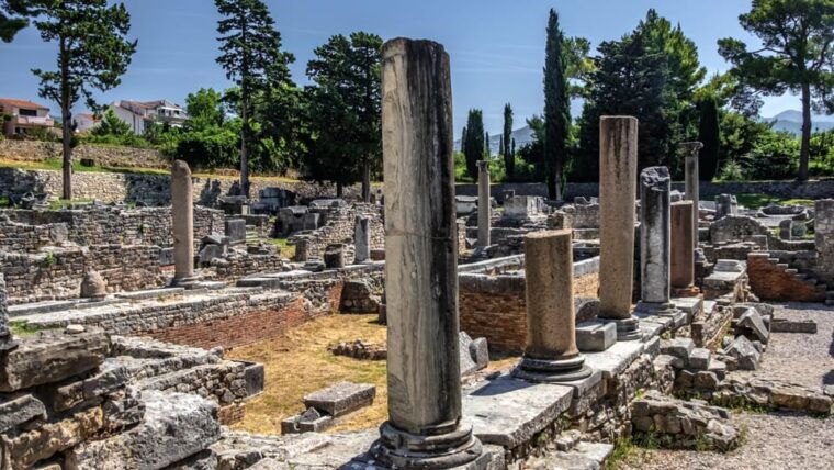 split-historical-tour-of-salona-klis-fortress-and-trogir