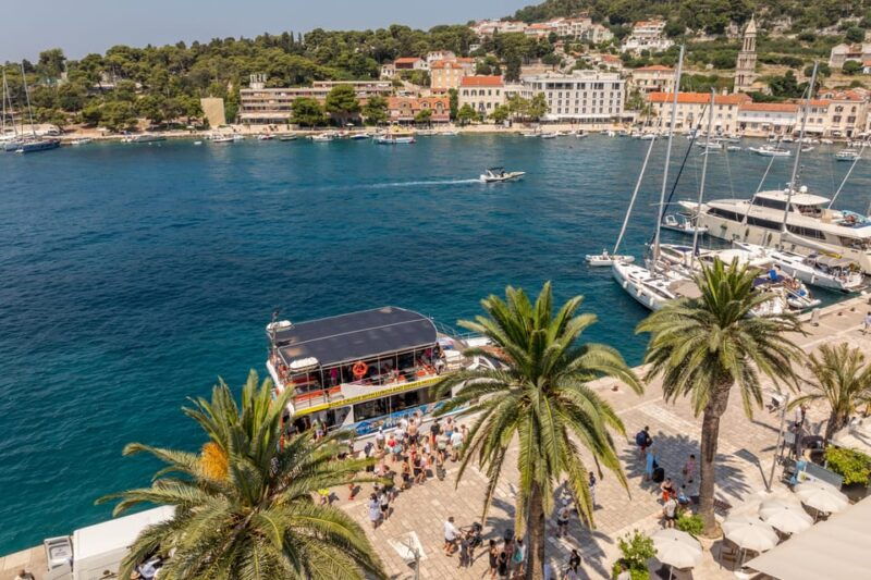 split-hvar-brac-and-pakleni-cruise-with-lunch-and-drinks-2