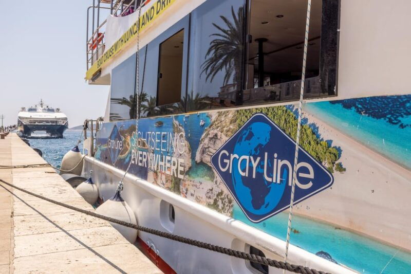 split-hvar-brac-and-pakleni-cruise-with-lunch-and-drinks-2