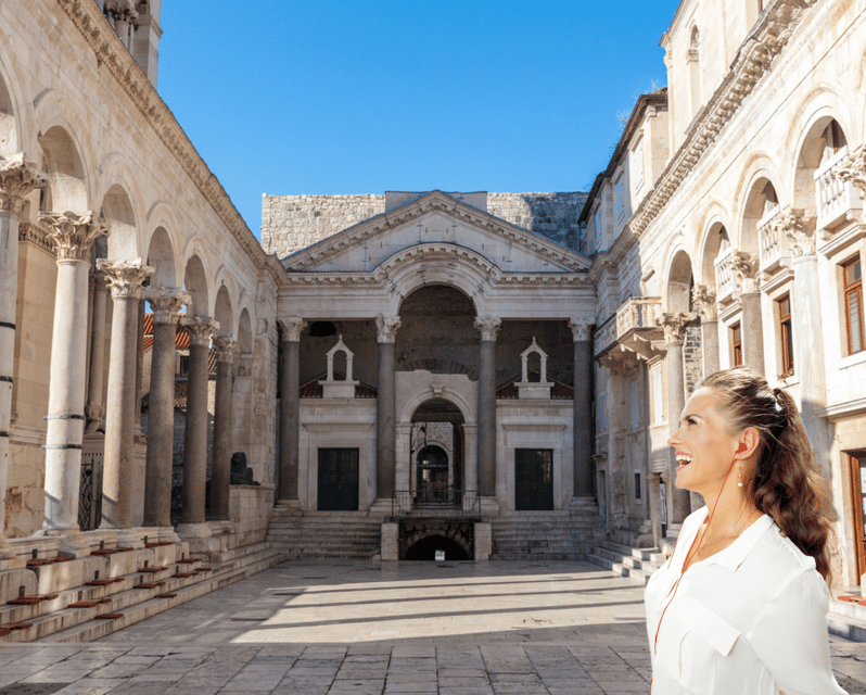 split-in-1-day-walking-tour-with-digital-guide