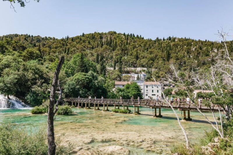split-krka-waterfalls-trip-with-boat-cruise-and-swimming