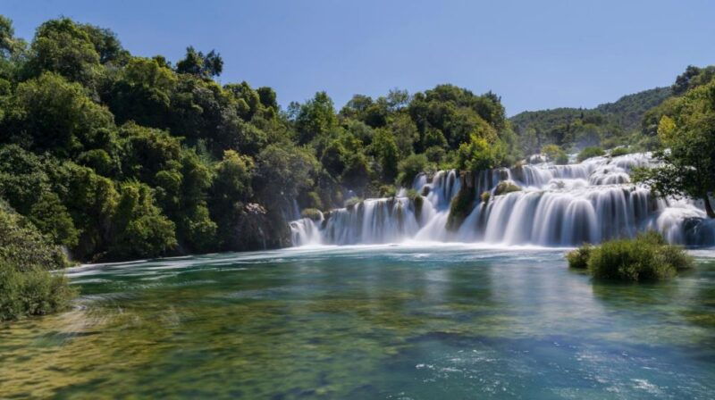 split-krka-waterfalls-with-boat-cruise-wine-and-olive-oil