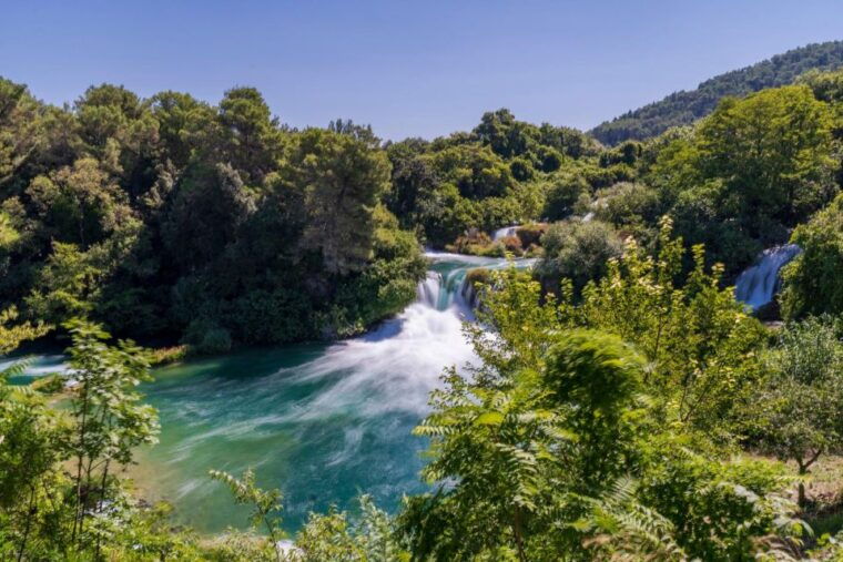 split-krka-waterfalls-with-boat-cruise-wine-and-olive-oil