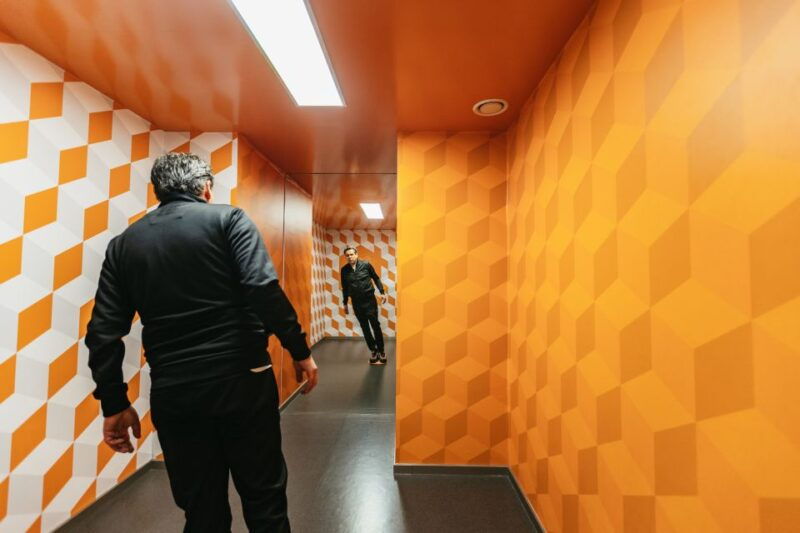 split-museum-of-illusions-entrance-ticket